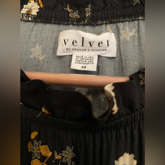 Velvet by Graham & Spencer Leslie Floral Smocked Waist Dress Sz XS - Picture 5 of 8